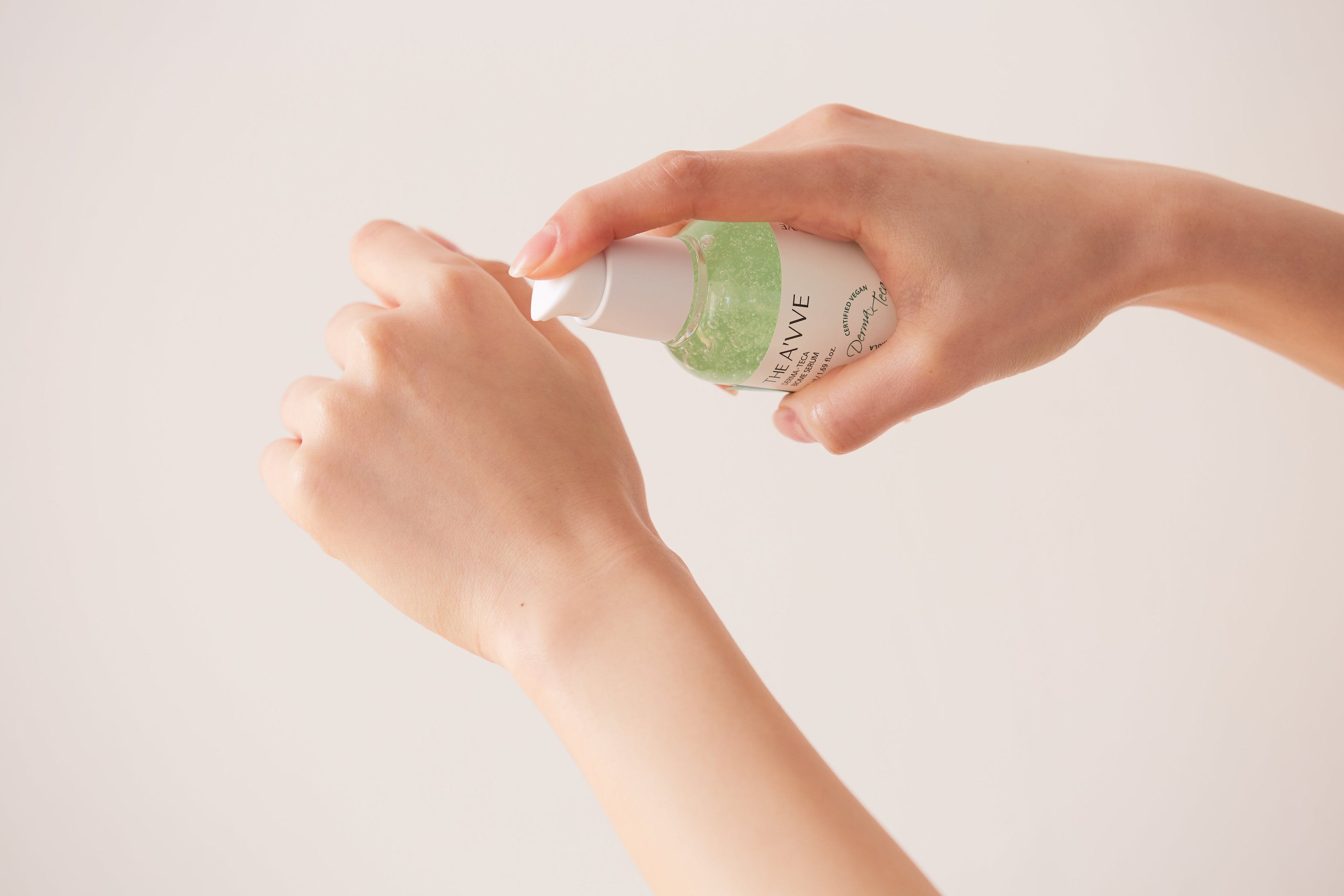 THE A'VVE Veganes Derma Teca Biome Serum